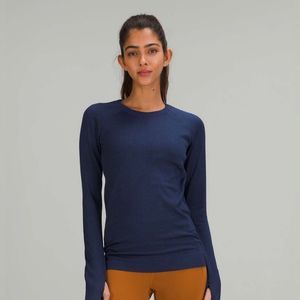 LULULEMON Rest Less Pullover Night Merino Wool Blend Running Blue Sweater